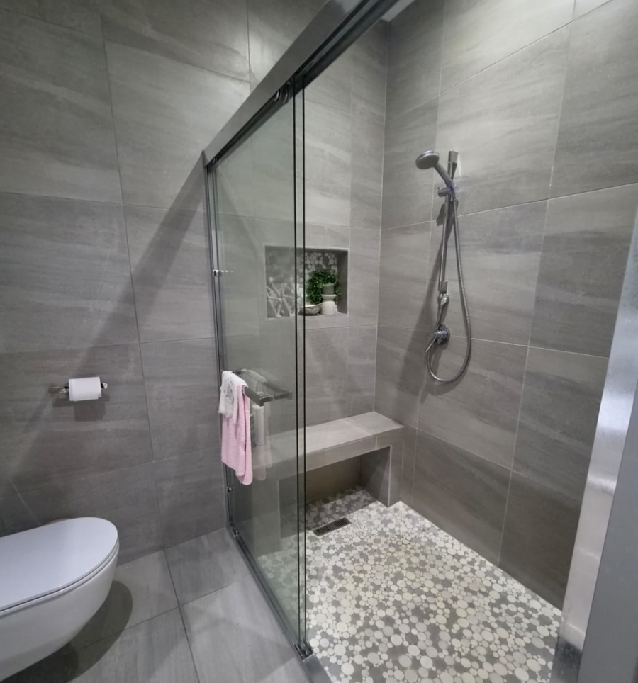2 Bedroom Property for Sale in Struisbaai Western Cape